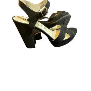 Anne Klein women’s black platform strappy shoes, size 10